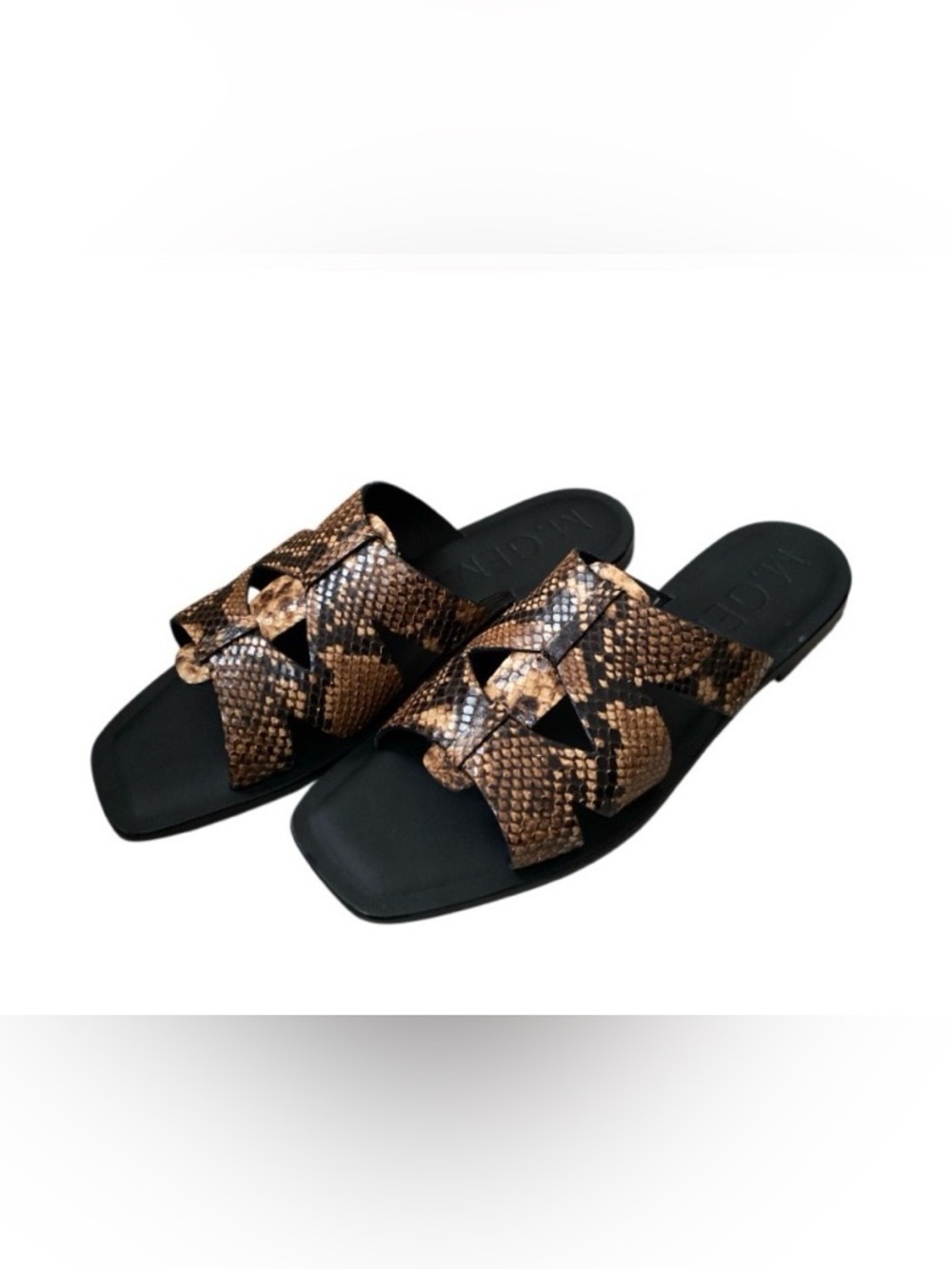 NWOT M.Gemi Stylish
Snakeskin Pattern Sandals size
40.5/ 9.5